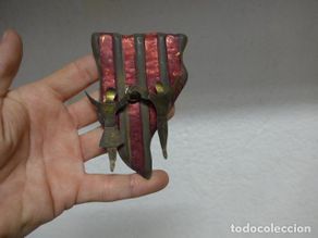 Military Antiques: Antigua placa o emblema catalanista de años 70, original, sardanas.